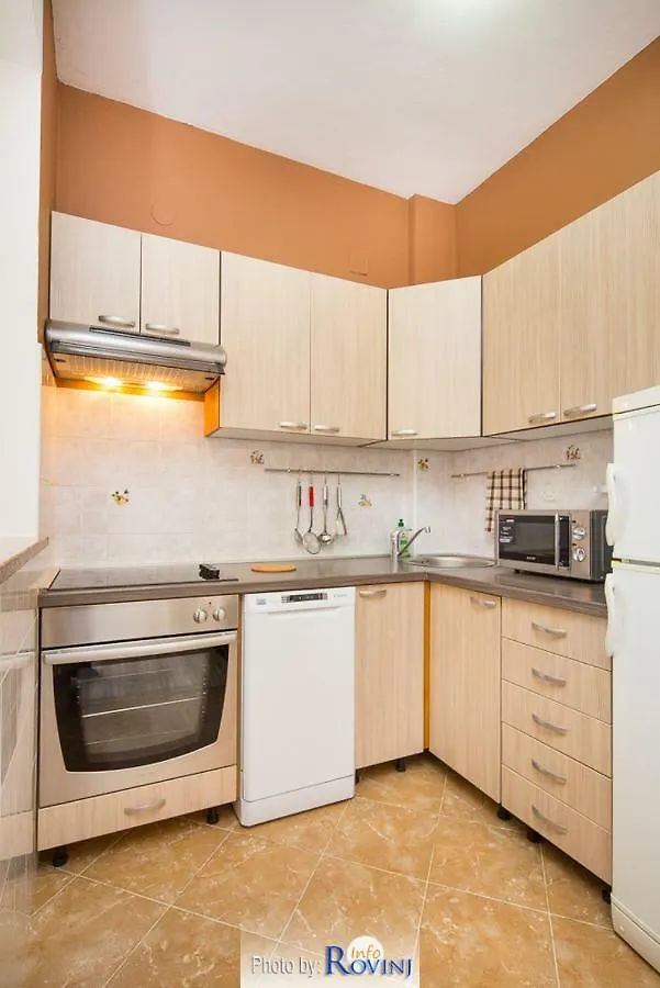 Zora City Rovinj Apartamento